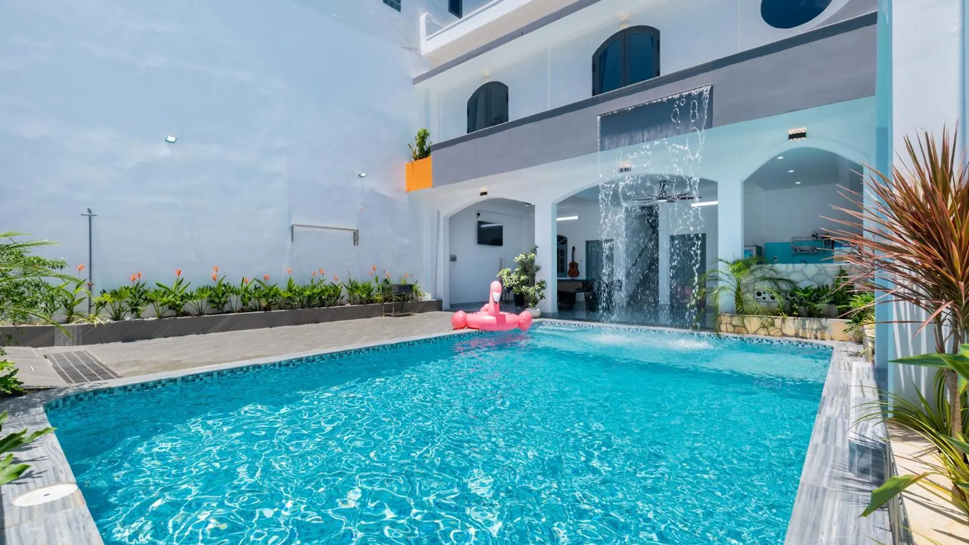 Villa 5 Phong Ngu,Ho Boi 45M2 Cach Bien 150M Vung Tau